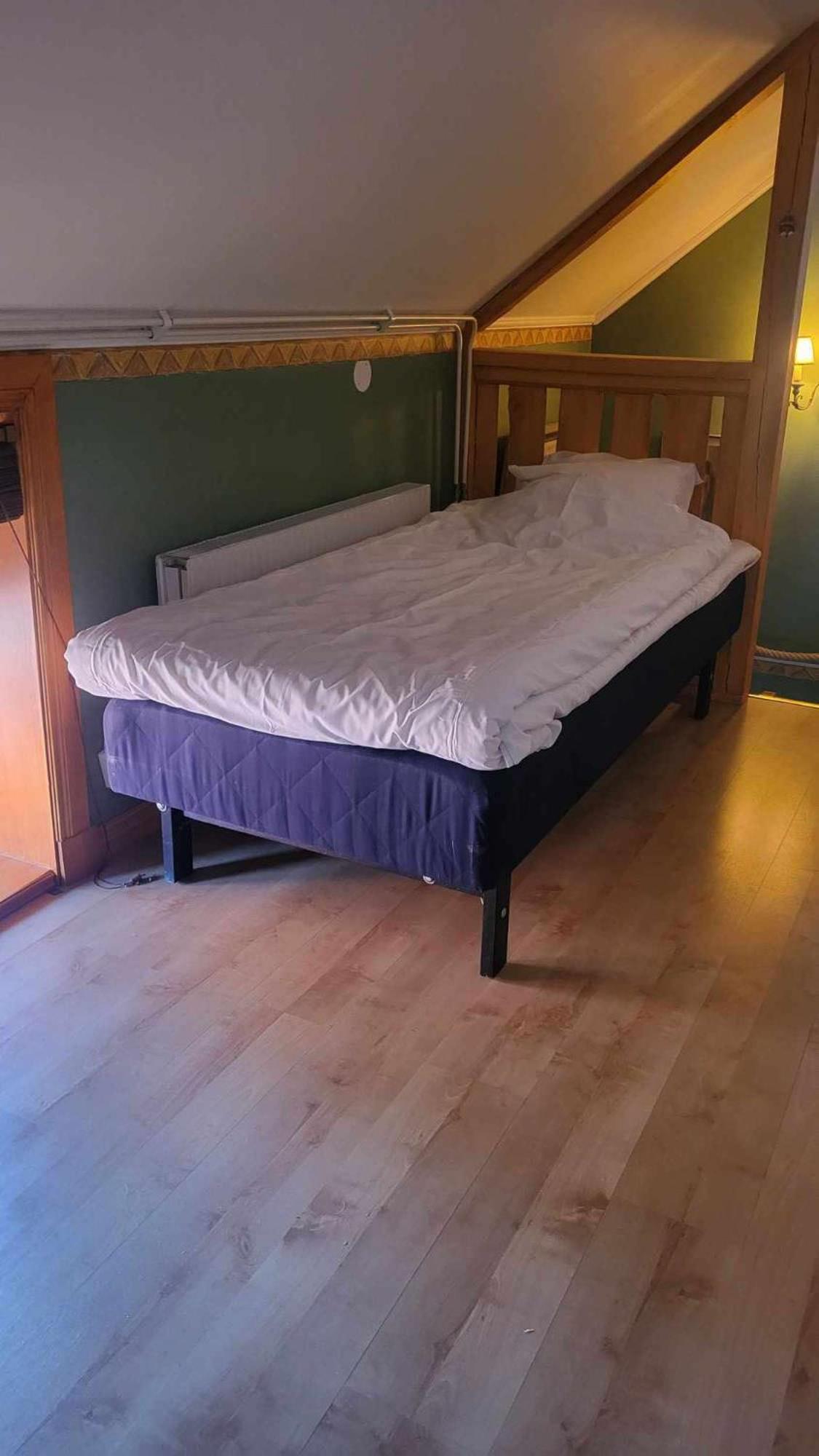 Hotell Mikaelsgarden Vårgårda Εξωτερικό φωτογραφία