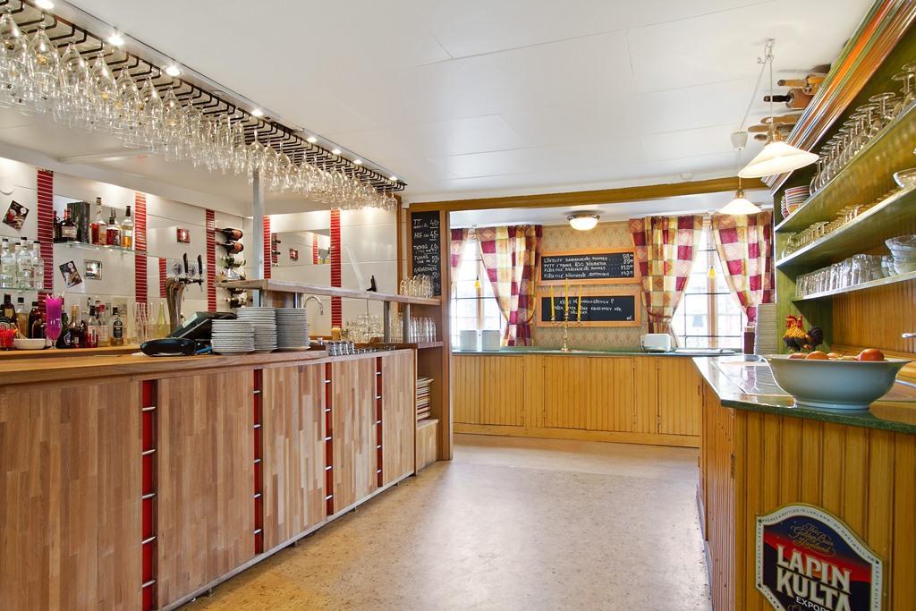 Hotell Mikaelsgarden Vårgårda Εξωτερικό φωτογραφία